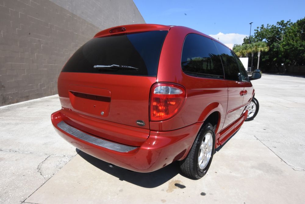 dodge grand caravan 2003 2D4GP44L93R211801 image dodge grand caravan 2003 2D4GP44L93R211801 image